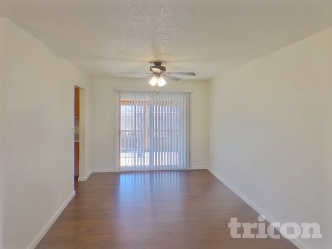 Foto del edificio - 2226 Wold Ave