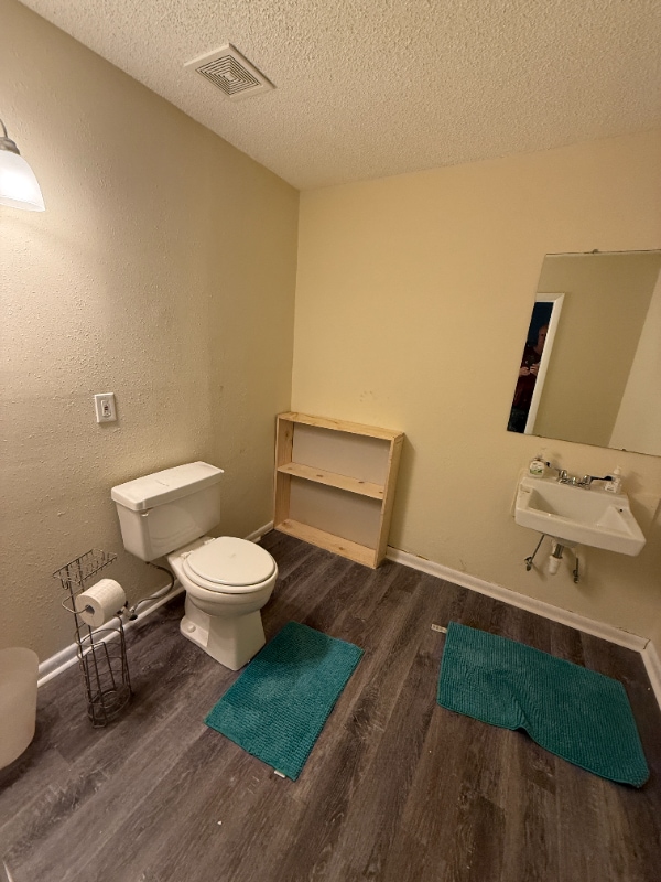 Foto del edificio - 2724 10th Ave SW
