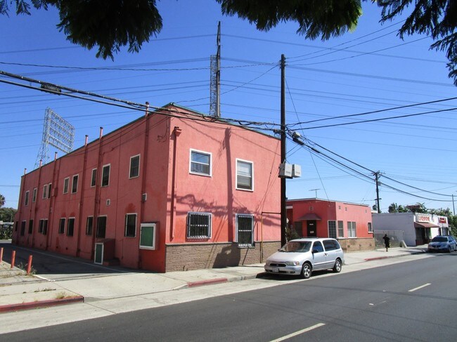Foto del edificio - 3610-3620 Santa Fe Ave