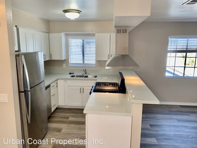 Building Photo - 508 Sportfisher Dr