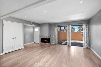 Building Photo - 25761 Le Parc