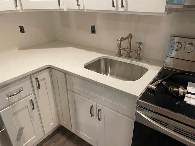 Kitchen will have tile backsplash - 49 Frederick St