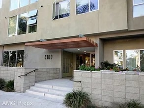 Building Photo - 3100 Sixth Ave