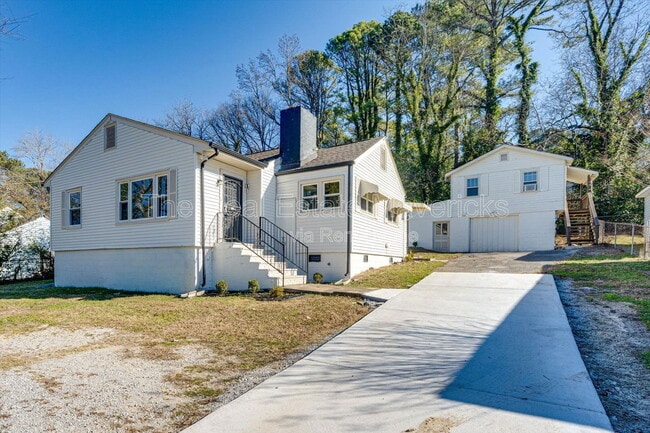 Photo - 1820 Tunnel Blvd House