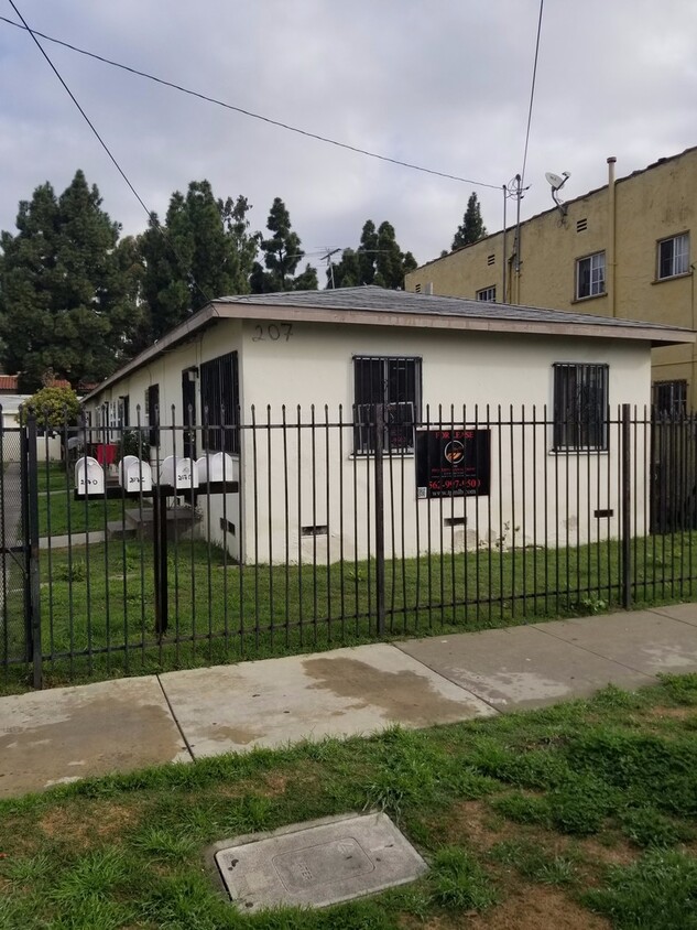 Primary Photo - Cozy 1 bed one Bath unit
