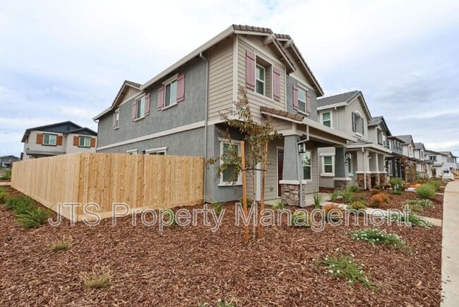 Building Photo - 4272 Aura Way