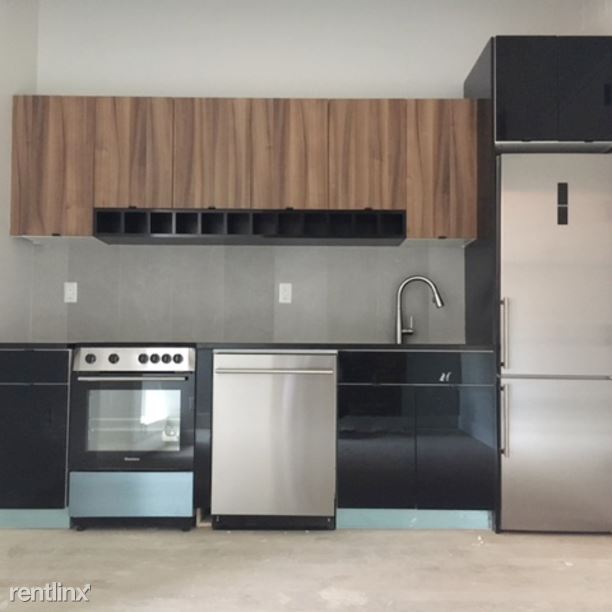 Foto principal - 720 Knickerbocker Ave