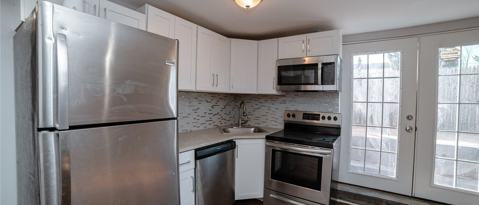 Building Photo - 568 Centerwood St