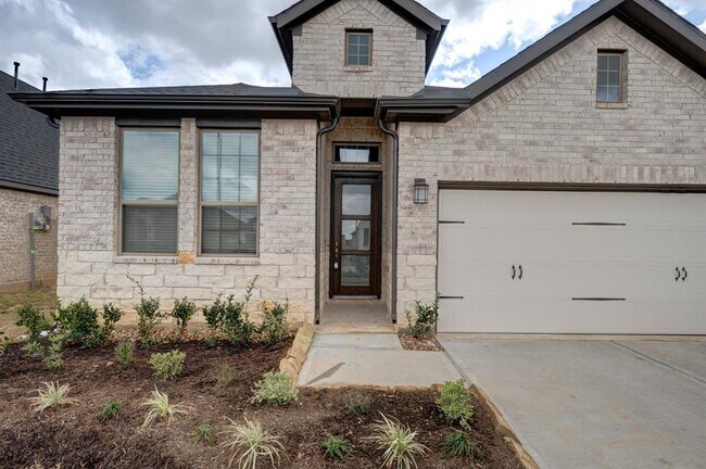 Foto del edificio - 4227 Maple Glen Dr