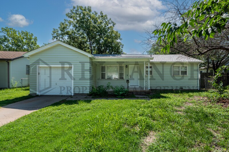 Primary Photo - 2850 S Mead St