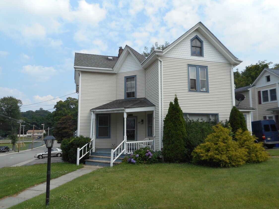 48 Bartholdi Ave Unit 2, Butler, NJ 07405 Apartments in Butler, NJ