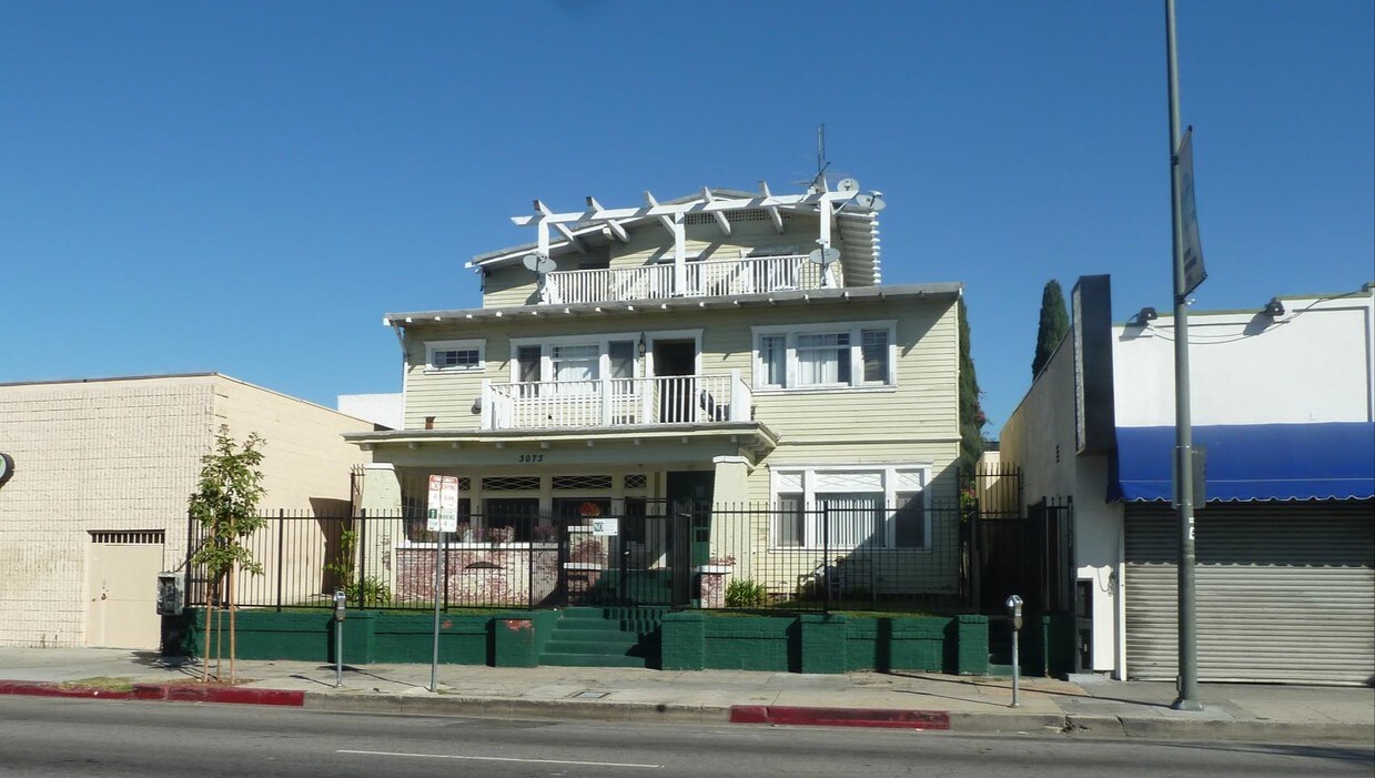 3073 W Pico Blvd, Los Angeles, CA 90006 Apartments in Los Angeles, CA
