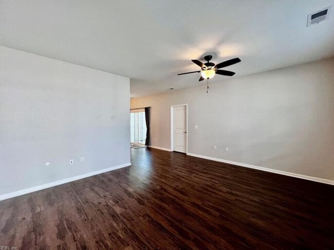 Building Photo - 5031 Hawkins Mill Way