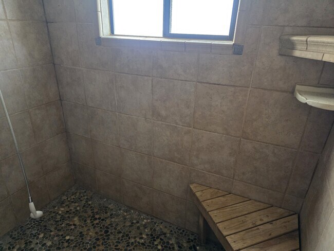 Foto del edificio - 3003 W 8th St