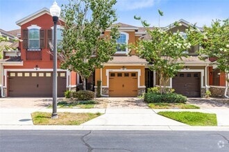Building Photo - 9625 Silver Buttonwood St