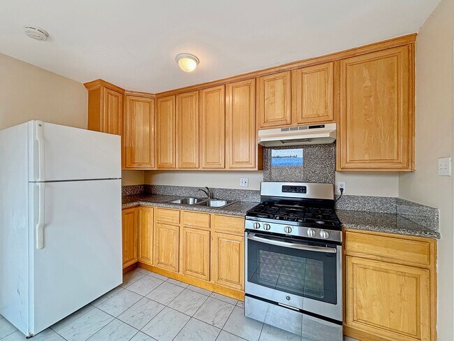 Foto del edificio - Beautiful 2BD/1BA Home in Clairemont W/ W/...