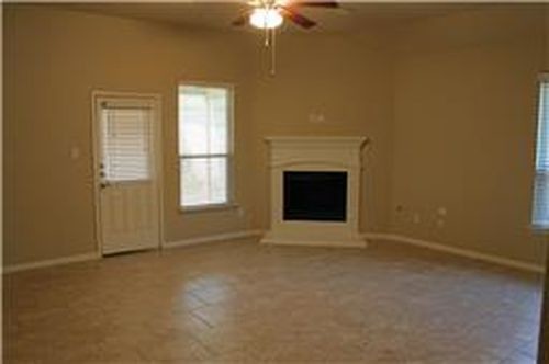 Building Photo - 7446 Durango Creek Dr