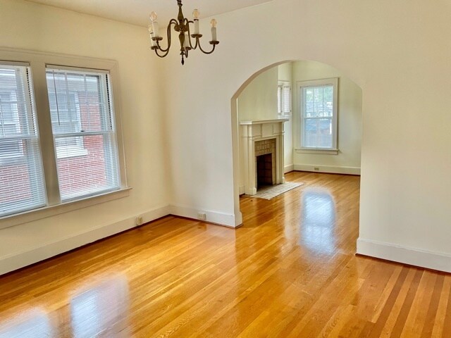 Dining Room - 1326 Fontaine Rd