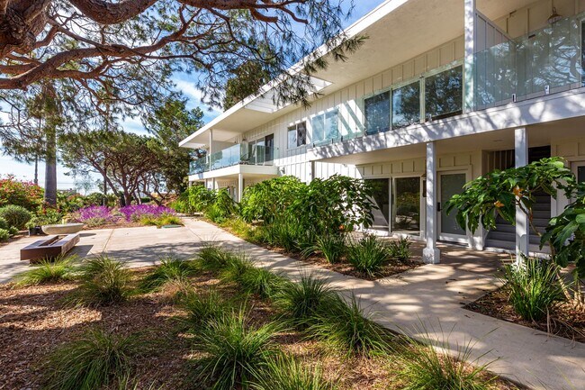 Foto del edificio - 6455 Sycamore Meadows Dr