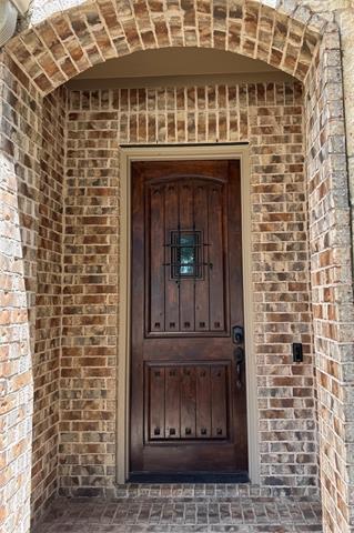 Building Photo - 1604 Medina Ln