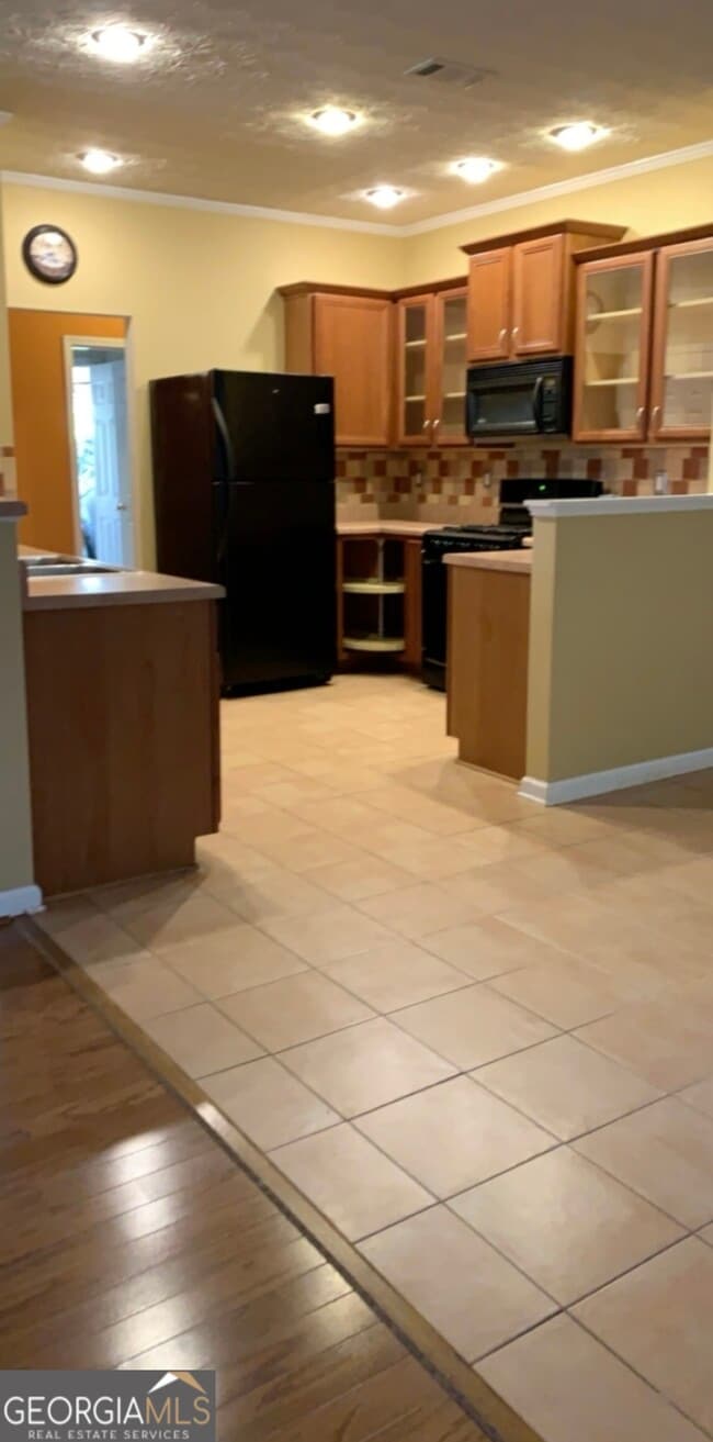 Foto del edificio - 990 Clairidge Ln SW