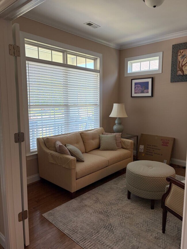 Foto del edificio - TRAVLERS REST HOME LOCATED IN HUNTERS RIDGE GATED COMMUNITY!