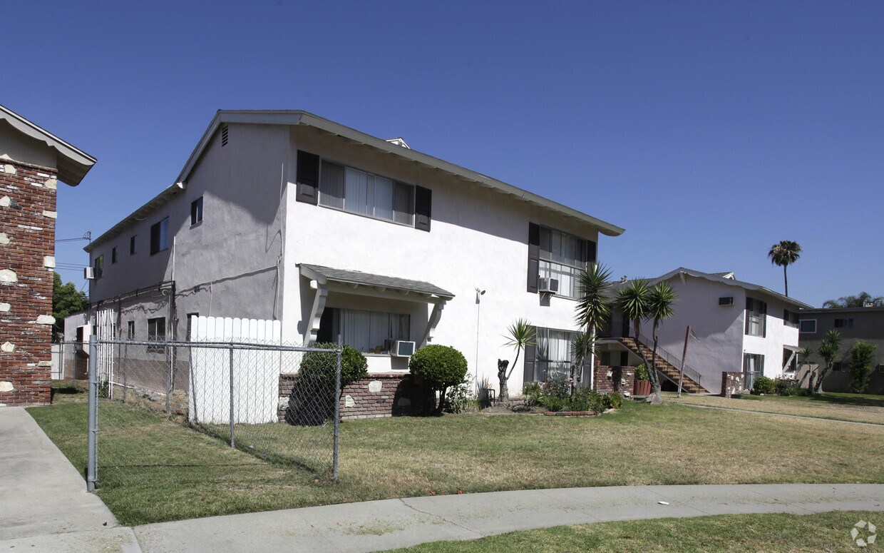 Foto principal - 207-213 S Lillie Ave