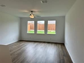 Building Photo - 1812 Memorable Moment Dr