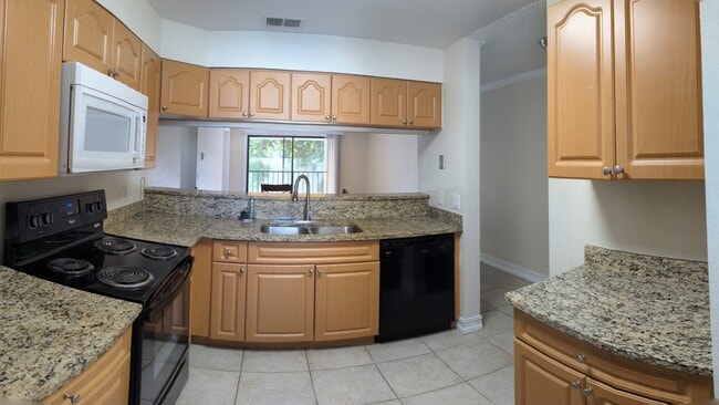 Building Photo - 3001 58th Ave S