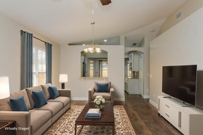 Foto del edificio - 10610 Navigation Dr