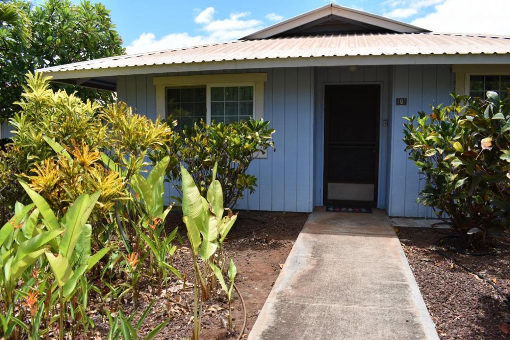 1132 Kamehameha V. Hwy, Unit 7 House Rental in Kaunakakai, HI