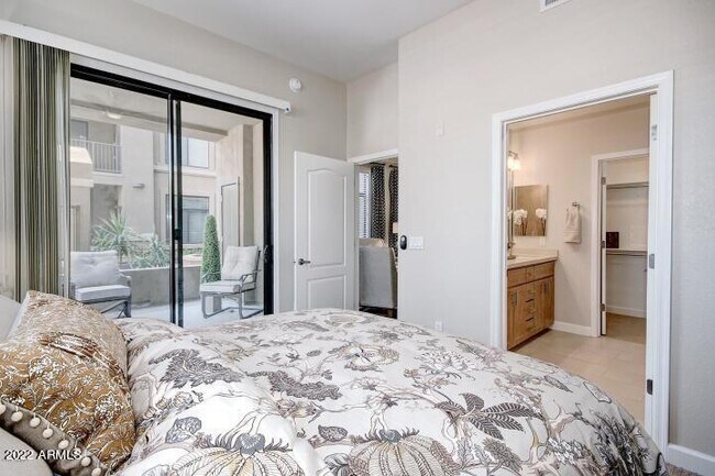 Foto del edificio - 11640 N Tatum Blvd