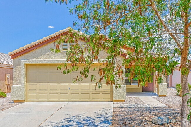 Building Photo - 10528 E Calypso Ave