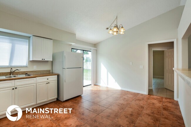 Foto del edificio - 3273 Partridge St