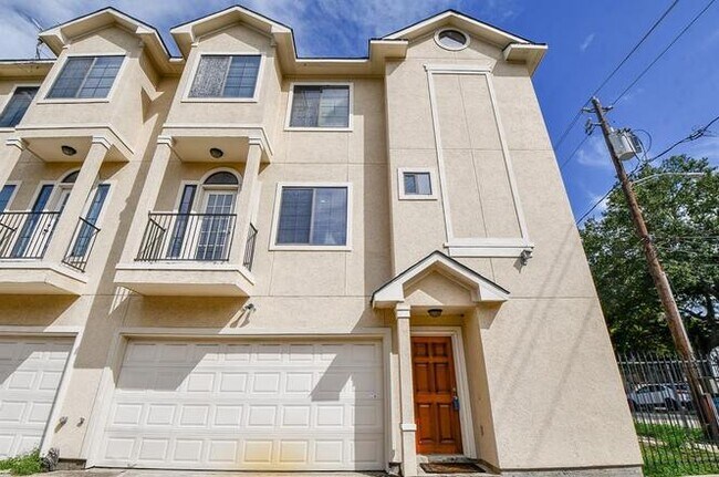 Foto del edificio - 4314 Koehler St