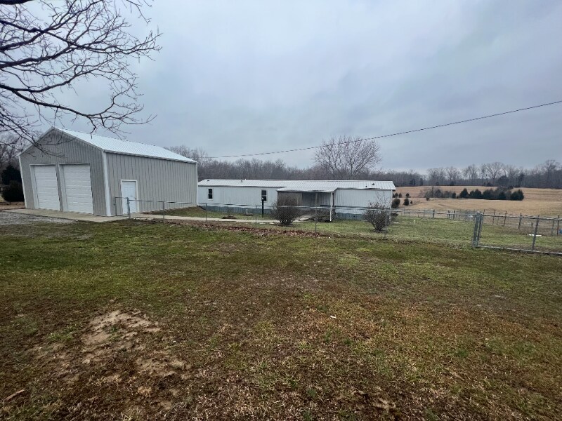 Foto principal - 750 Coaling Rd