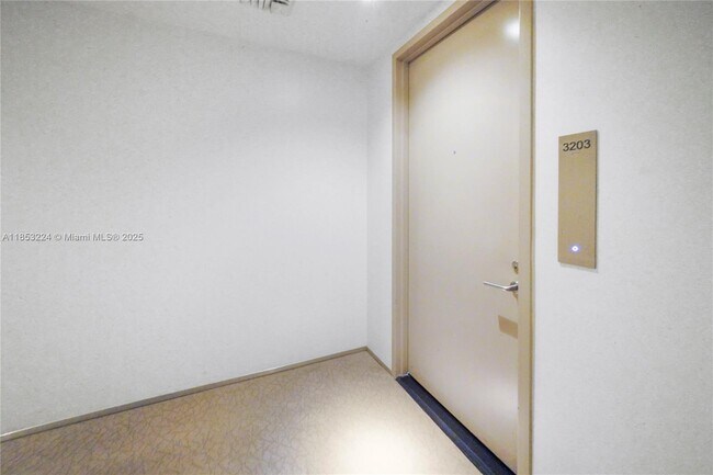 Building Photo - 1040 Biscayne Blvd
