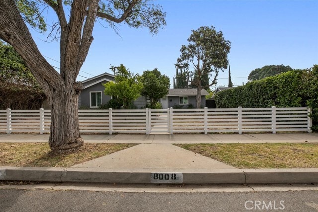 Building Photo - 8008 McLaren Ave