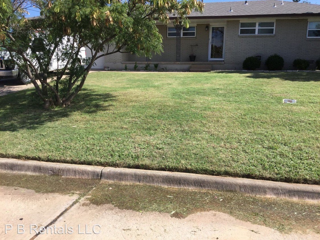 Primary Photo - 3 br, 2 bath House - 2813 NW 35th PL