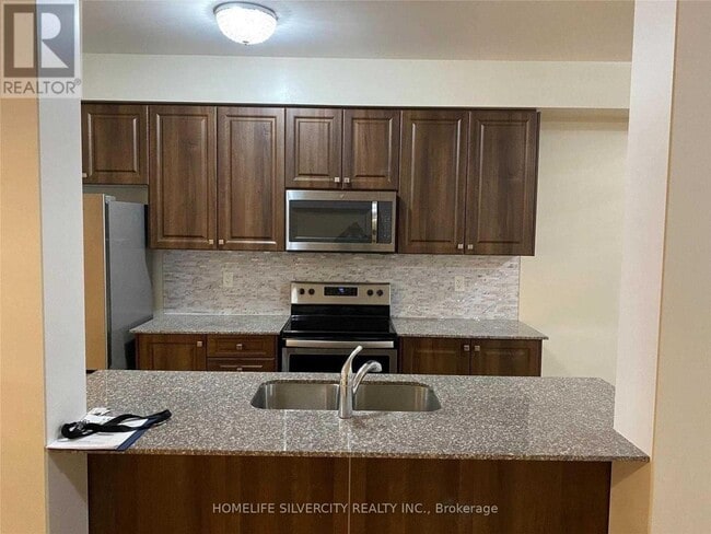 Building Photo - 30 Porter Dr