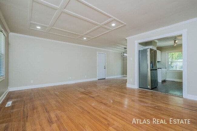 Foto del edificio - 3617 NE 47th St