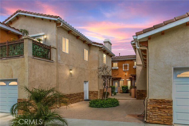 Foto principal - 1200 E Highland Ave