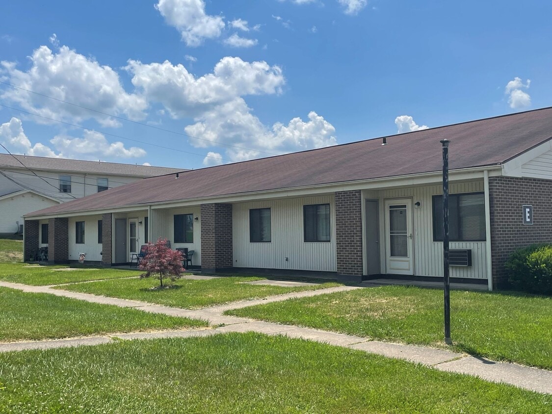 Building Photo - 1 BR 60%