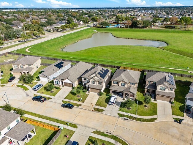 Foto del edificio - 4918 Harrow Ranch Ct