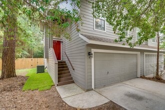 Building Photo - 6 Yarrow Ct