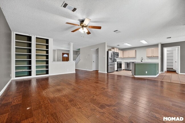 Building Photo - 4504 Moose Dr