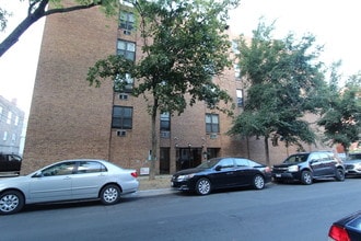 Building Photo - 800 W Lill Ave