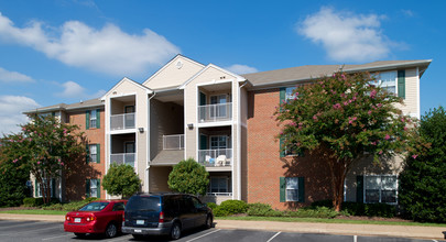 Crestview Apartments Fredericksburg Virginia