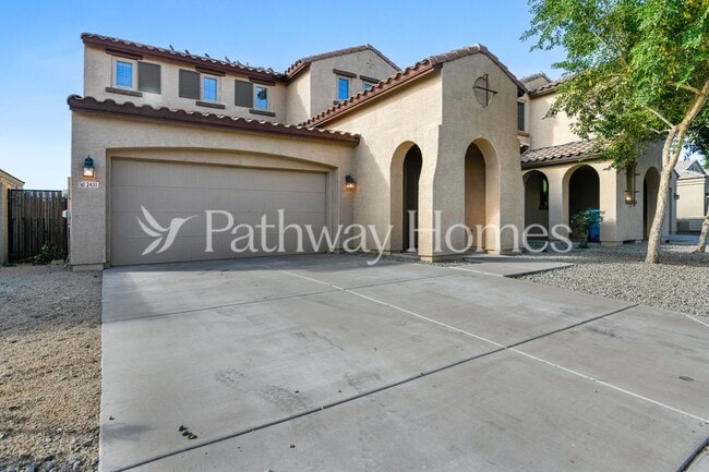Foto del edificio - 2451 W Parkway Dr