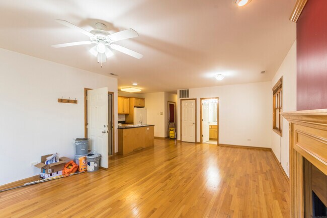Building Photo - 1423 W Fillmore St